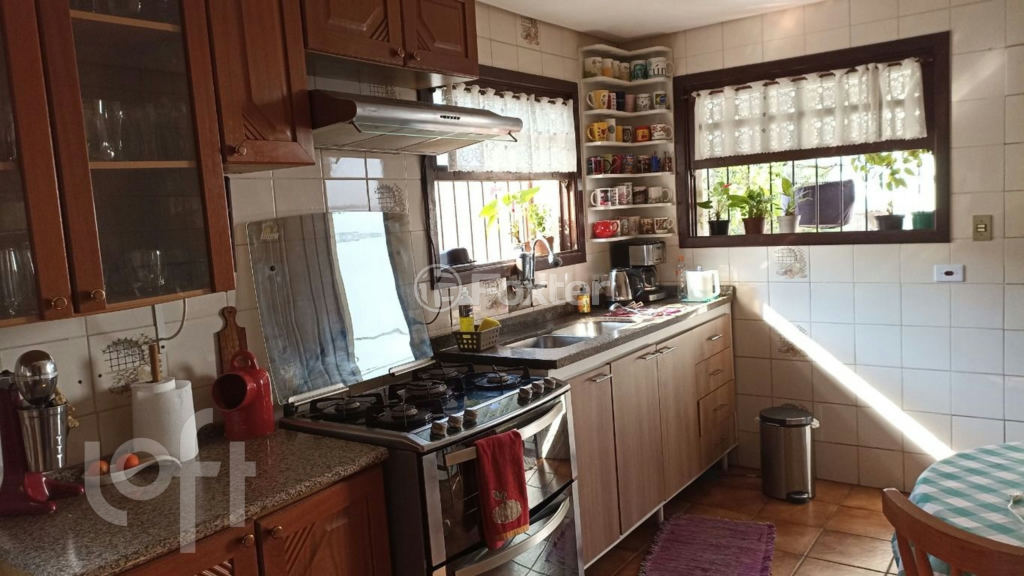 Casa à venda com 3 quartos, 267m² - Foto 14