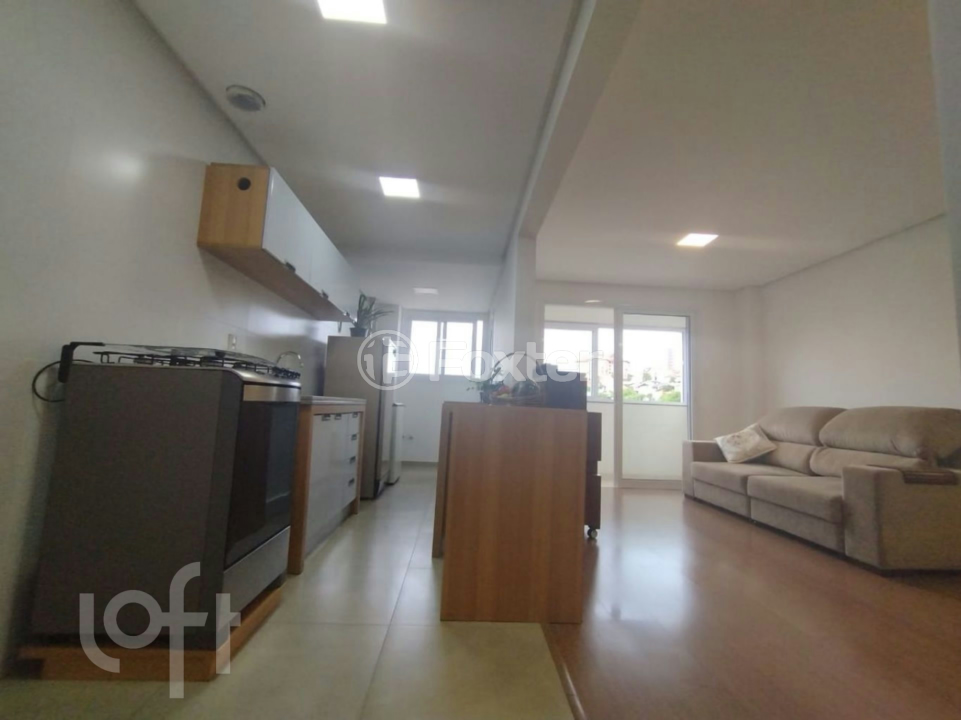 Apartamento à venda com 2 quartos, 81m² - Foto 1