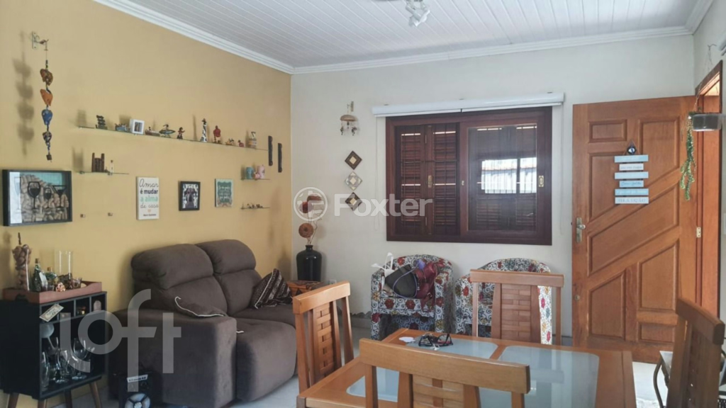 Casa à venda com 2 quartos, 103m² - Foto 1