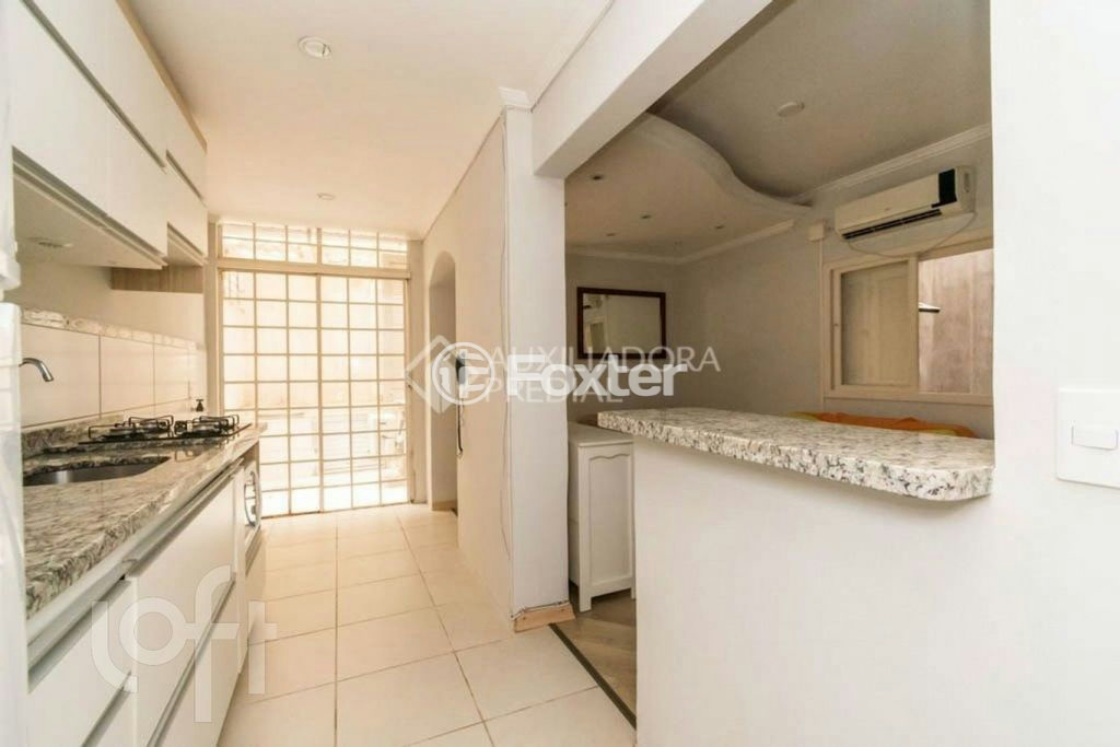 Apartamento à venda com 1 quarto, 40m² - Foto 5