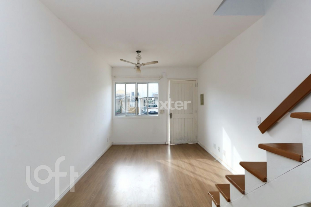Casa à venda com 2 quartos, 76m² - Foto 2