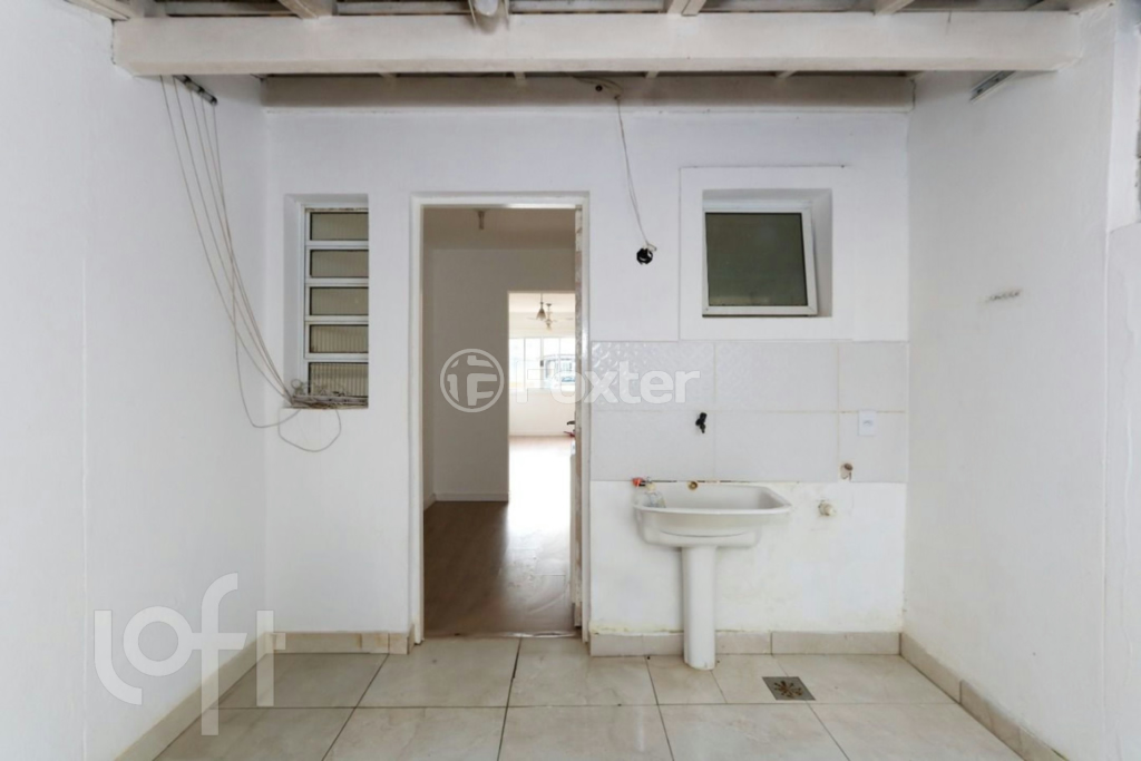Casa à venda com 2 quartos, 76m² - Foto 8