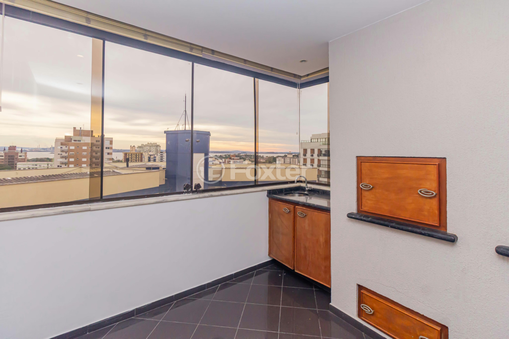 Apartamento à venda com 2 quartos, 62m² - Foto 4