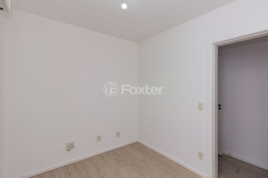 Apartamento à venda com 2 quartos, 62m² - Foto 13