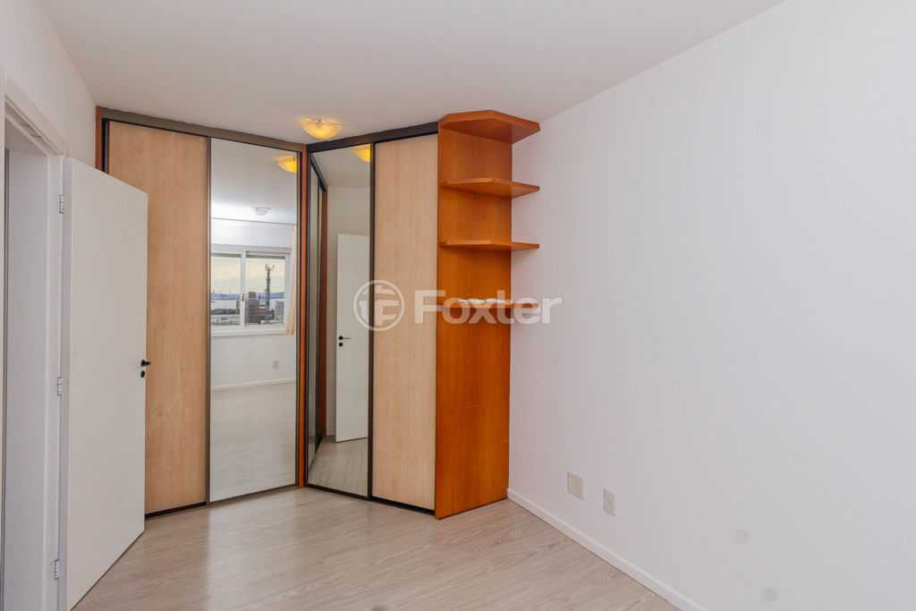 Apartamento à venda com 2 quartos, 62m² - Foto 20