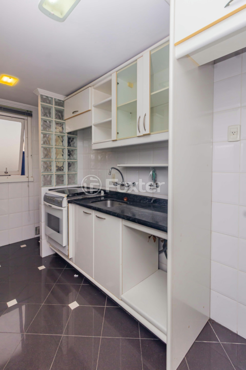 Apartamento à venda com 2 quartos, 62m² - Foto 24
