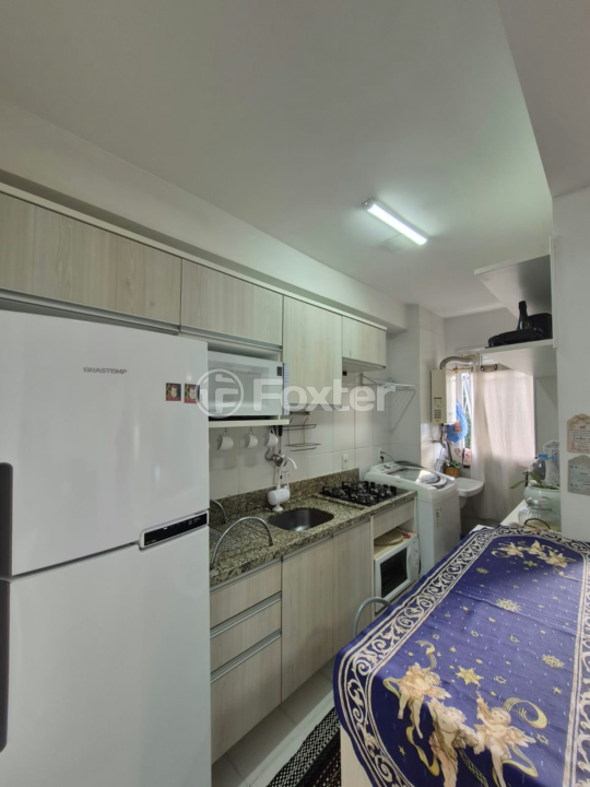 Apartamento à venda com 2 quartos, 48m² - Foto 4