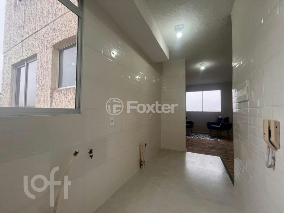 Apartamento à venda com 2 quartos, 44m² - Foto 2
