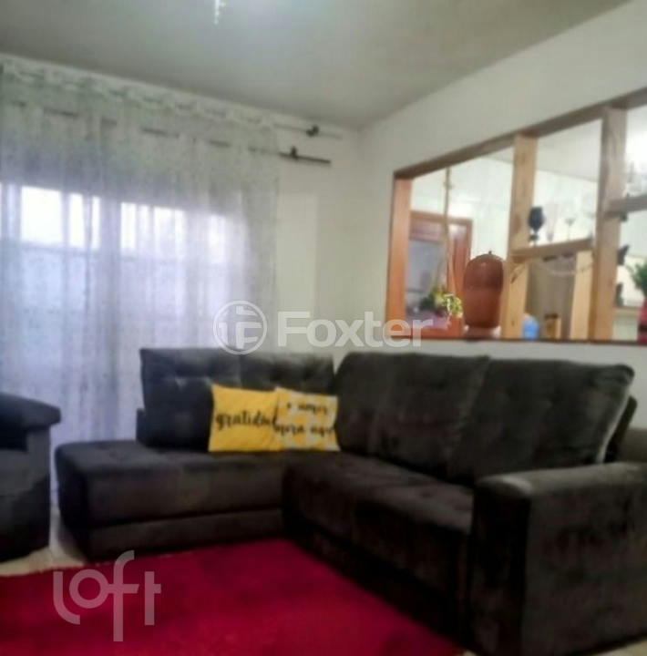 Casa à venda com 3 quartos, 240m² - Foto 1