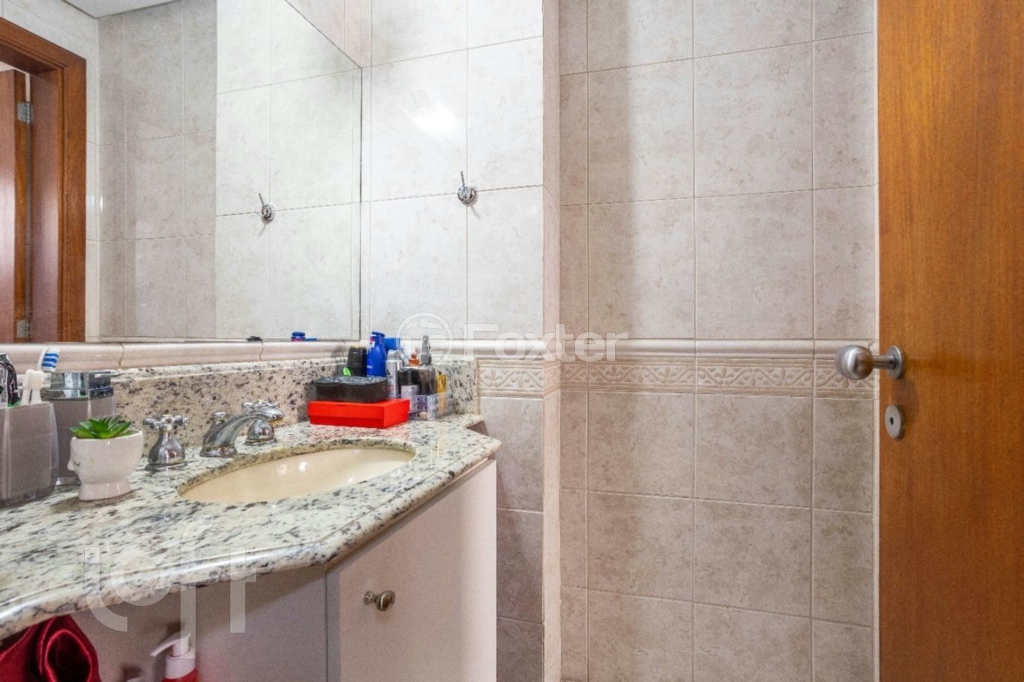 Apartamento à venda com 3 quartos, 240m² - Foto 22