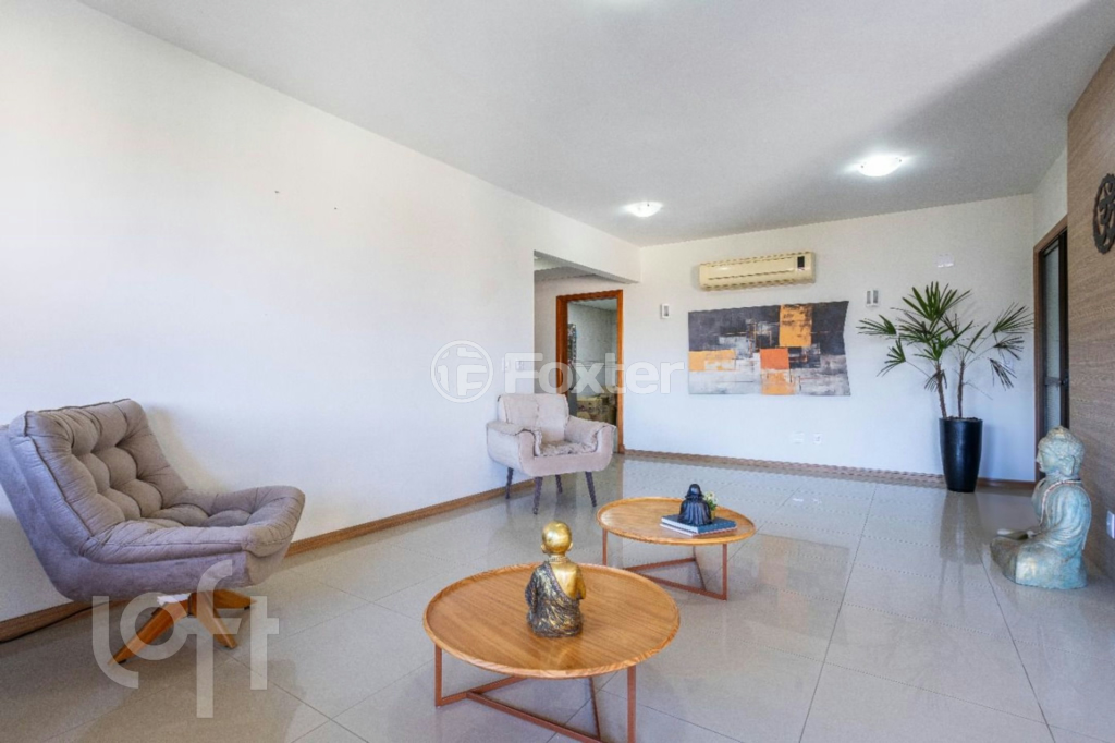 Apartamento à venda com 3 quartos, 240m² - Foto 4