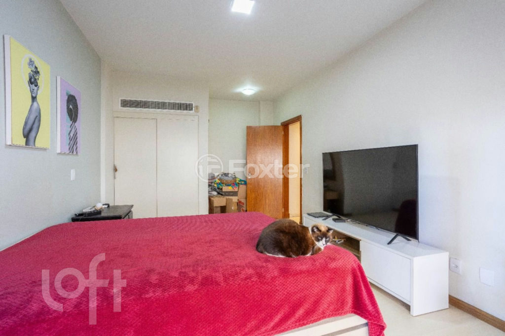 Apartamento à venda com 3 quartos, 240m² - Foto 35