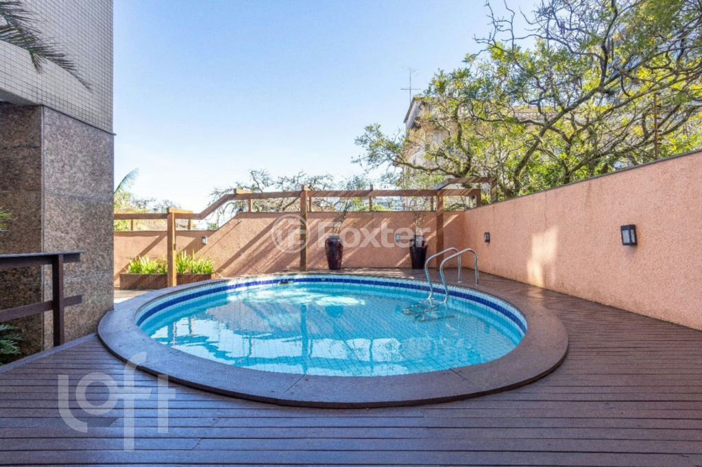 Apartamento à venda com 3 quartos, 240m² - Foto 27