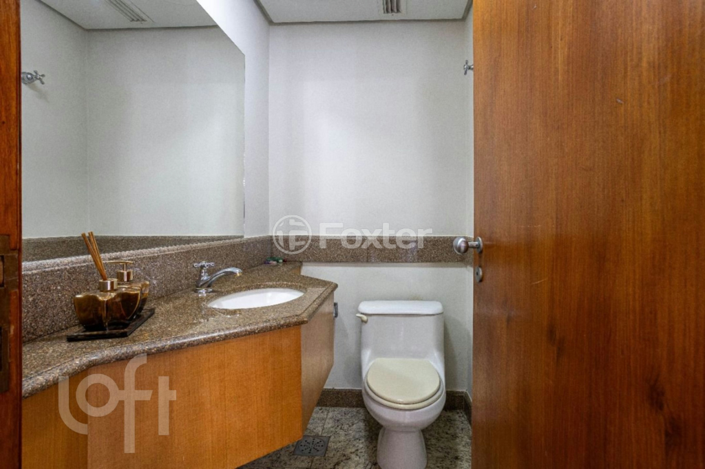 Apartamento à venda com 3 quartos, 240m² - Foto 20