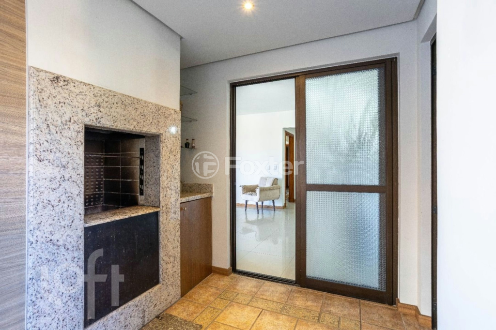 Apartamento à venda com 3 quartos, 240m² - Foto 11