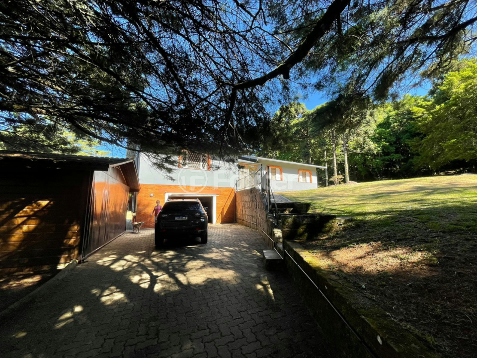 Sítio à venda com 3 quartos, 226m² - Foto 25