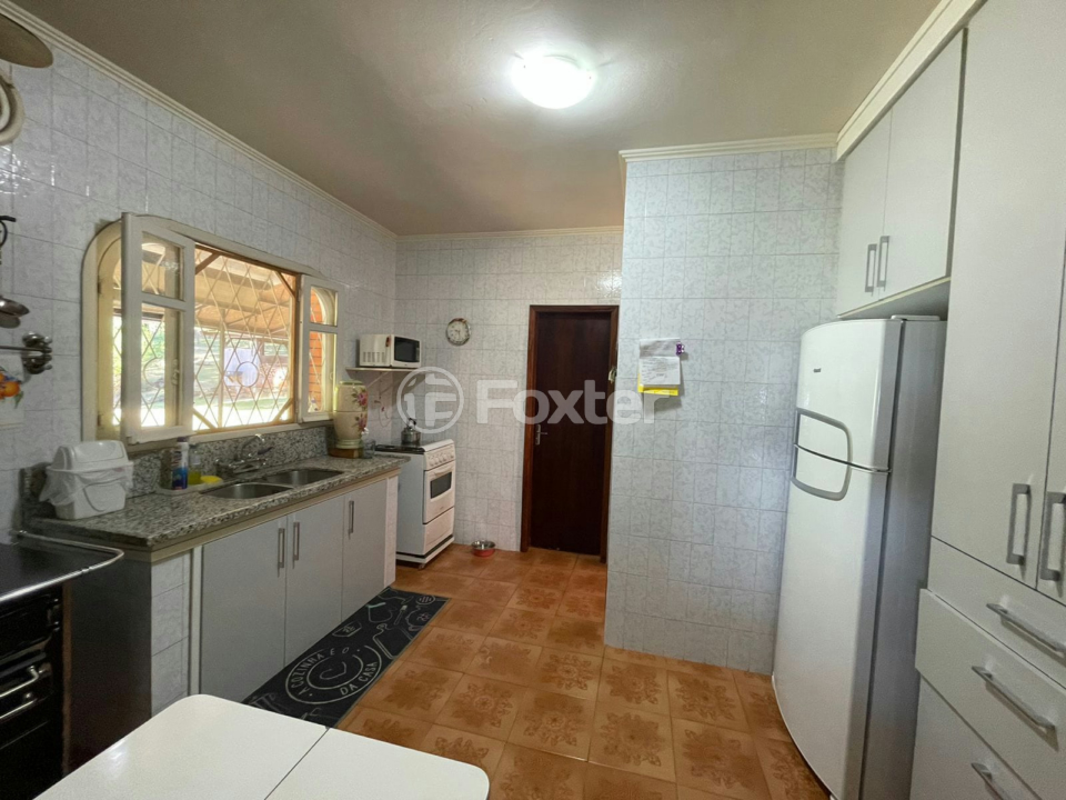 Sítio à venda com 3 quartos, 226m² - Foto 16