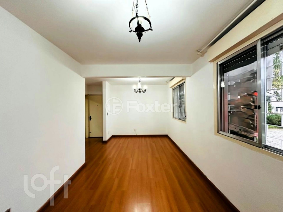 Apartamento à venda com 2 quartos, 77m² - Foto 2