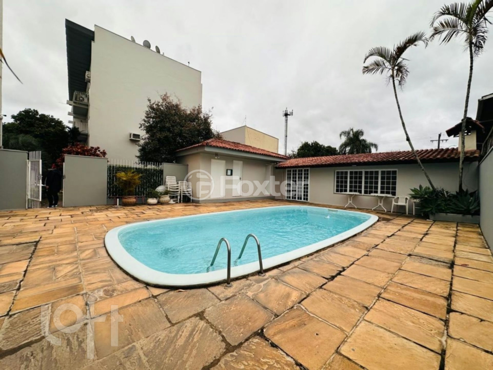 Apartamento à venda com 2 quartos, 77m² - Foto 26