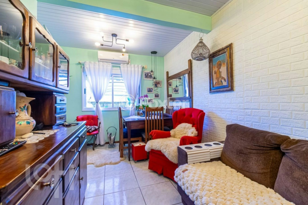 Casa à venda com 3 quartos, 58m² - Foto 5