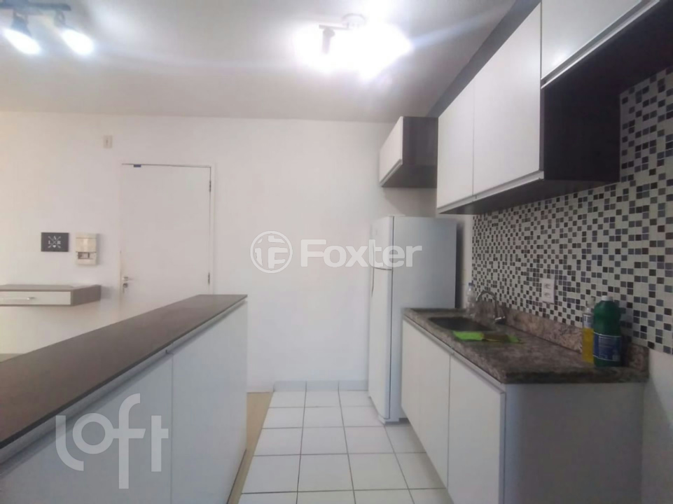 Apartamento à venda com 2 quartos, 42m² - Foto 15