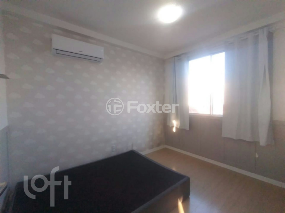 Apartamento à venda com 2 quartos, 42m² - Foto 2