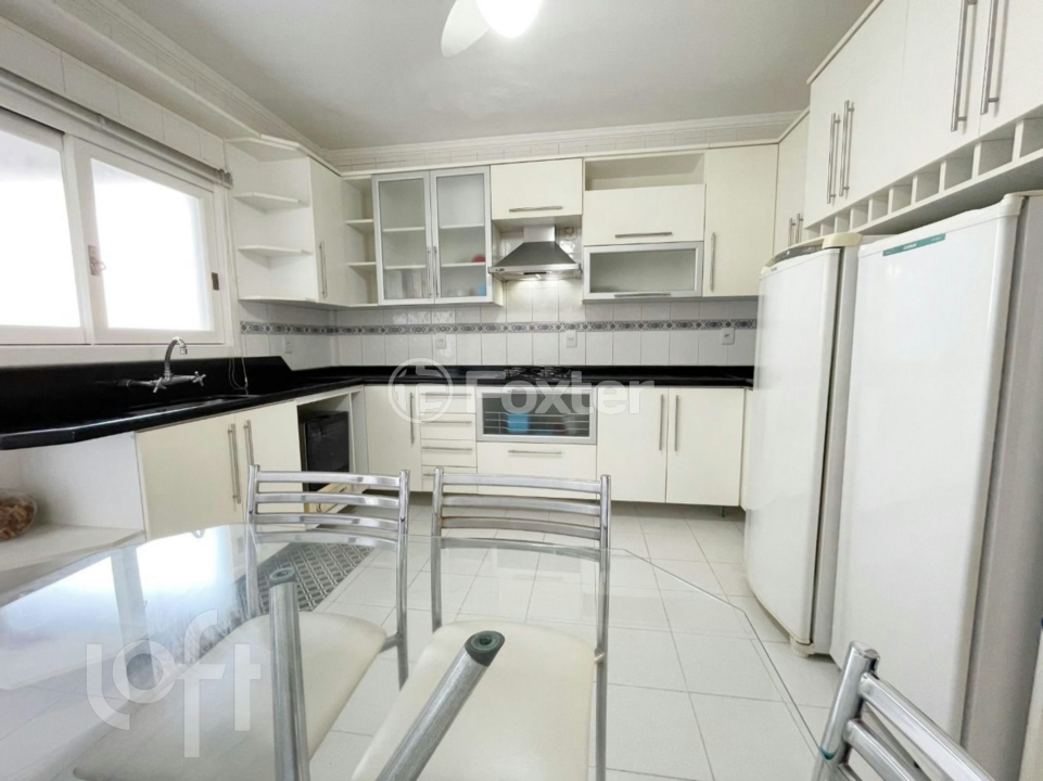 Apartamento à venda com 4 quartos, 142m² - Foto 11