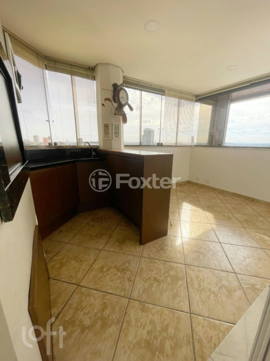 Apartamento à venda com 4 quartos, 142m² - Foto 15
