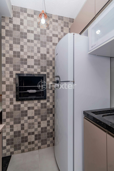 Apartamento à venda com 2 quartos, 40m² - Foto 17