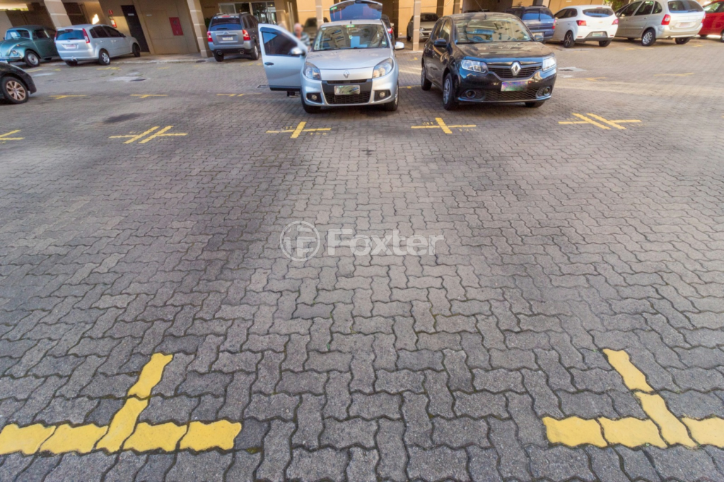 Apartamento à venda com 2 quartos, 61m² - Foto 12