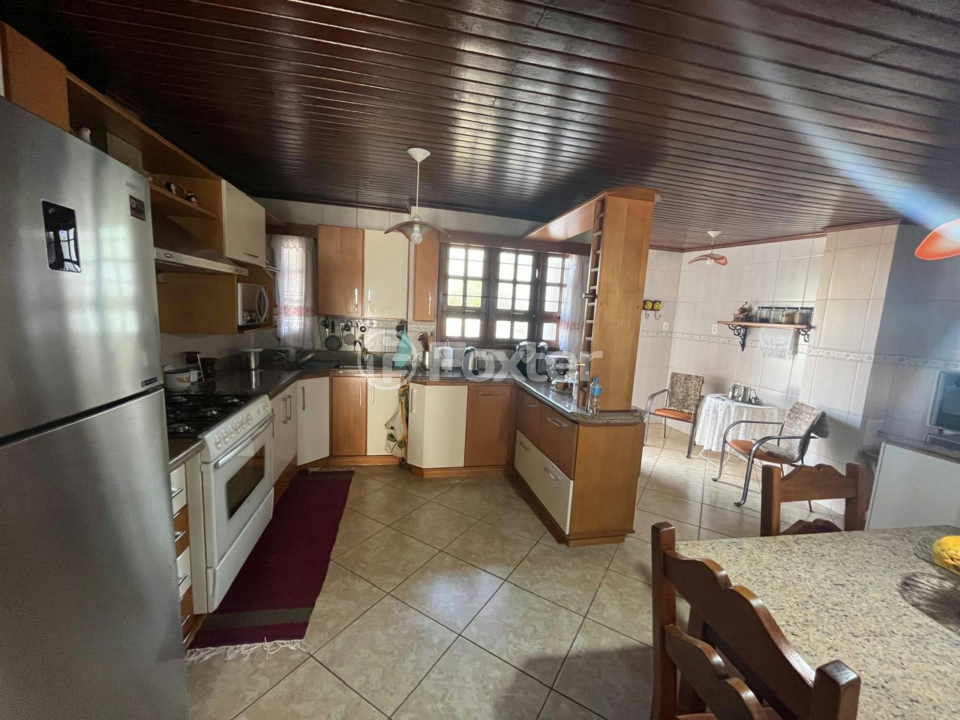 Casa à venda com 3 quartos, 197m² - Foto 14