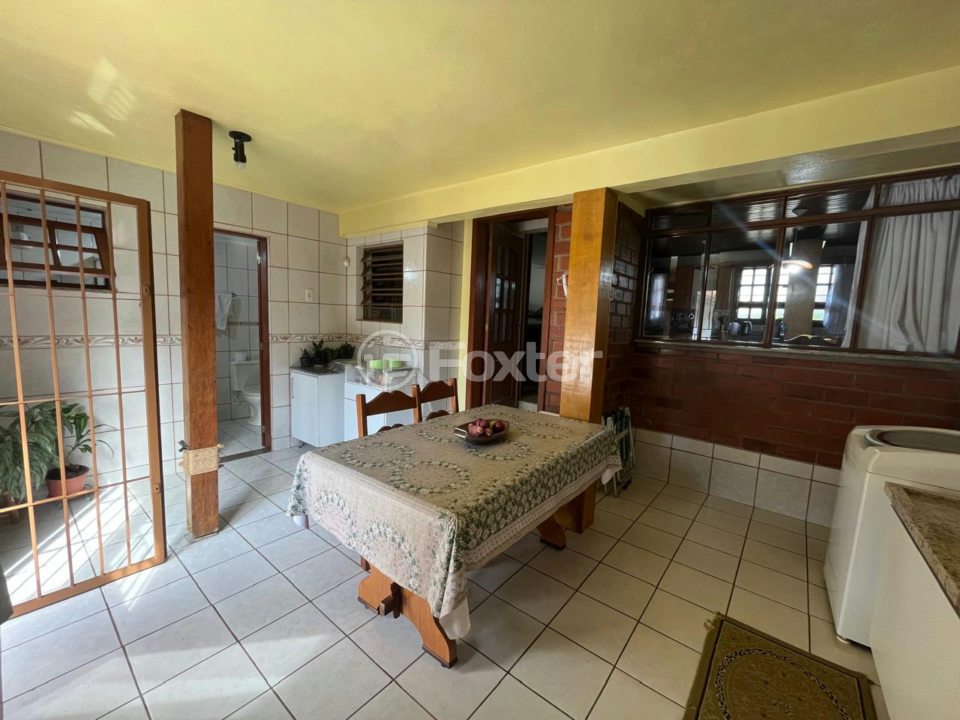 Casa à venda com 3 quartos, 197m² - Foto 9