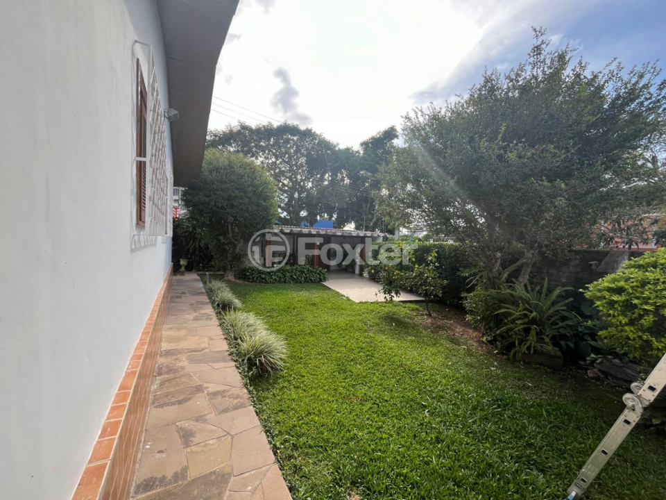 Casa à venda com 3 quartos, 197m² - Foto 25