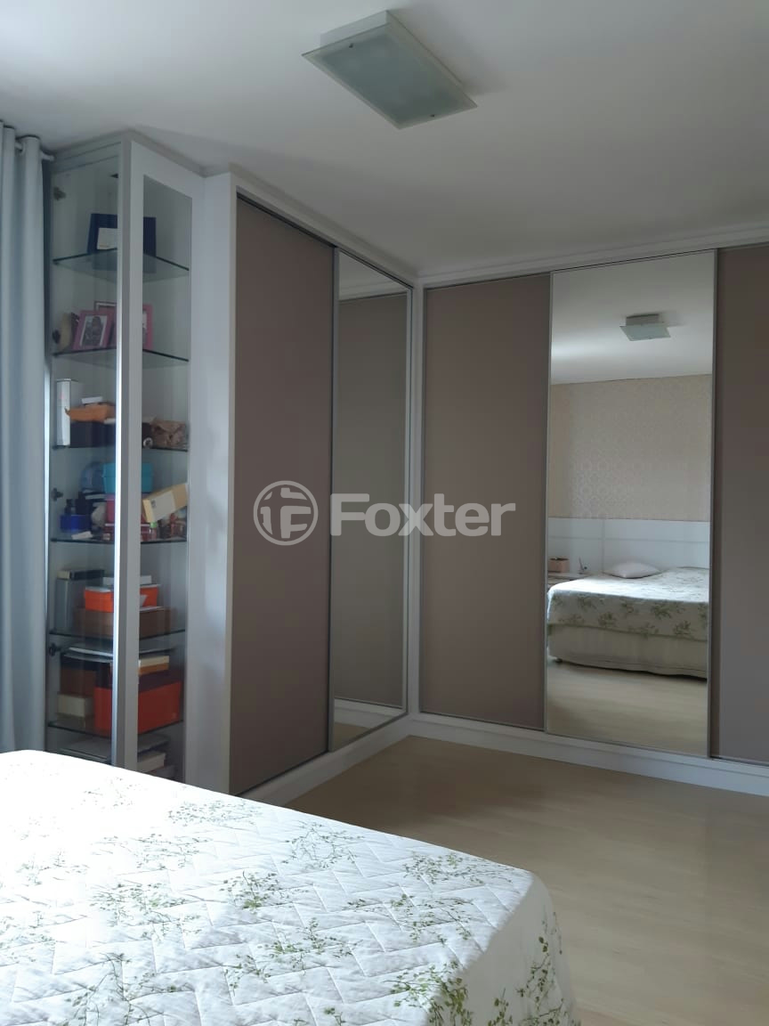 Casa à venda com 4 quartos, 250m² - Foto 5