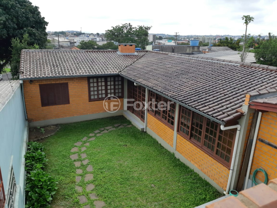 Casa à venda com 4 quartos, 250m² - Foto 23