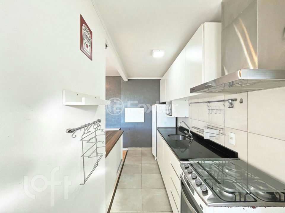 Apartamento à venda com 2 quartos, 58m² - Foto 4