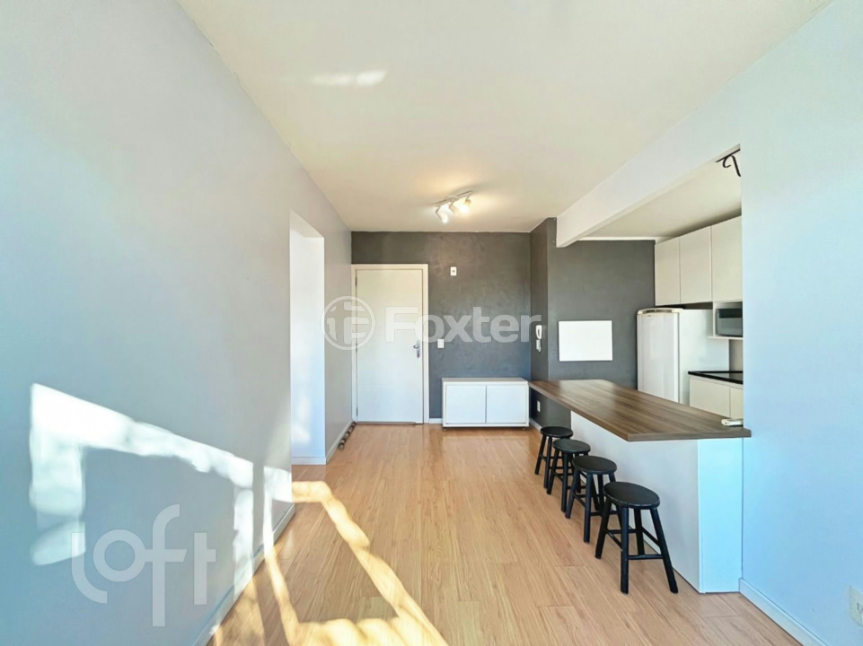 Apartamento à venda com 2 quartos, 58m² - Foto 1