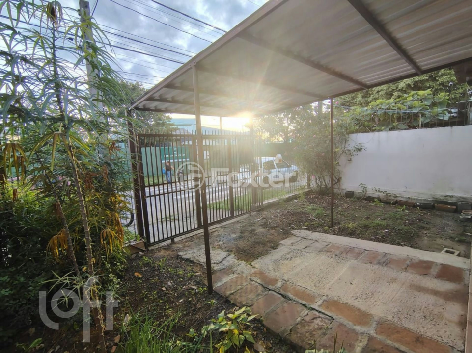 Casa à venda com 2 quartos, 70m² - Foto 14