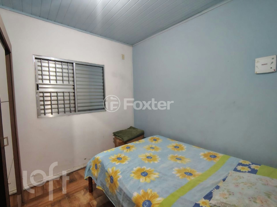 Casa à venda com 2 quartos, 70m² - Foto 6