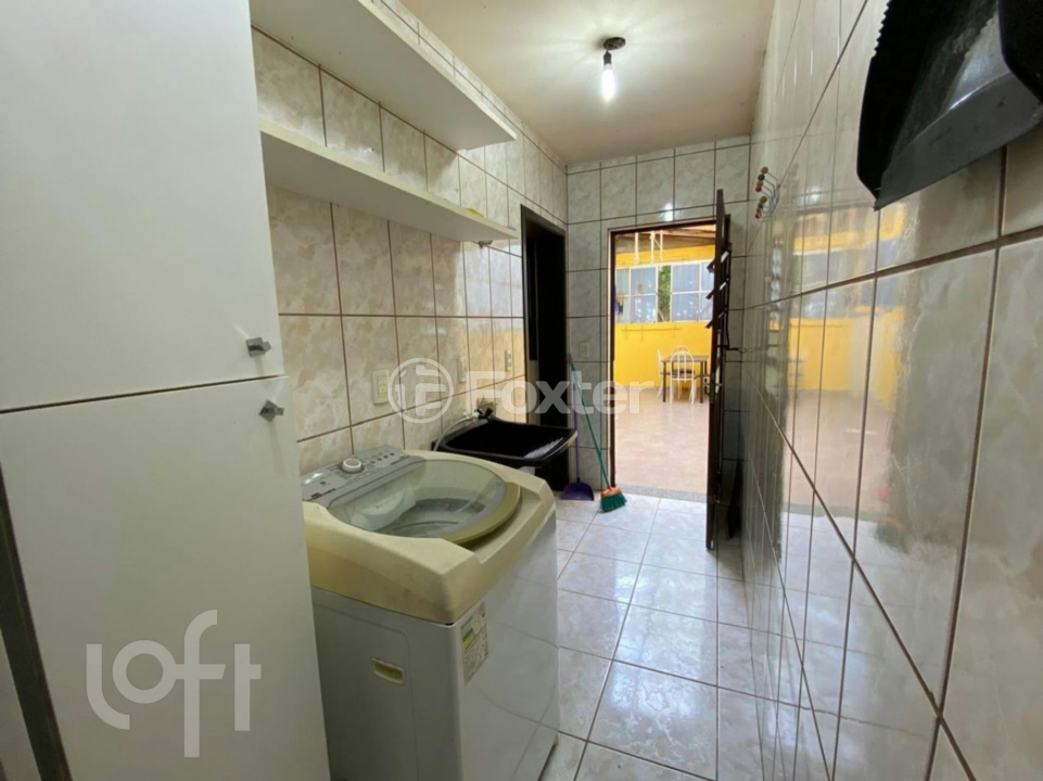 Casa à venda com 2 quartos, 120m² - Foto 4