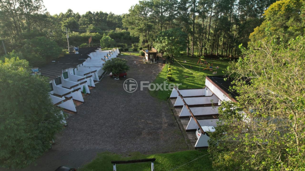 Depósito-Galpão-Armazém à venda com 10 quartos, 212m² - Foto 1