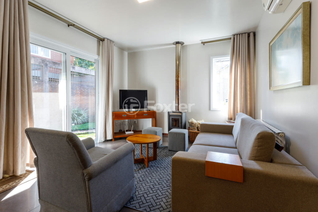 Casa de Condomínio à venda com 4 quartos, 166m² - Foto 1