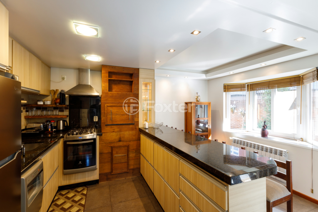 Casa de Condomínio à venda com 4 quartos, 166m² - Foto 3