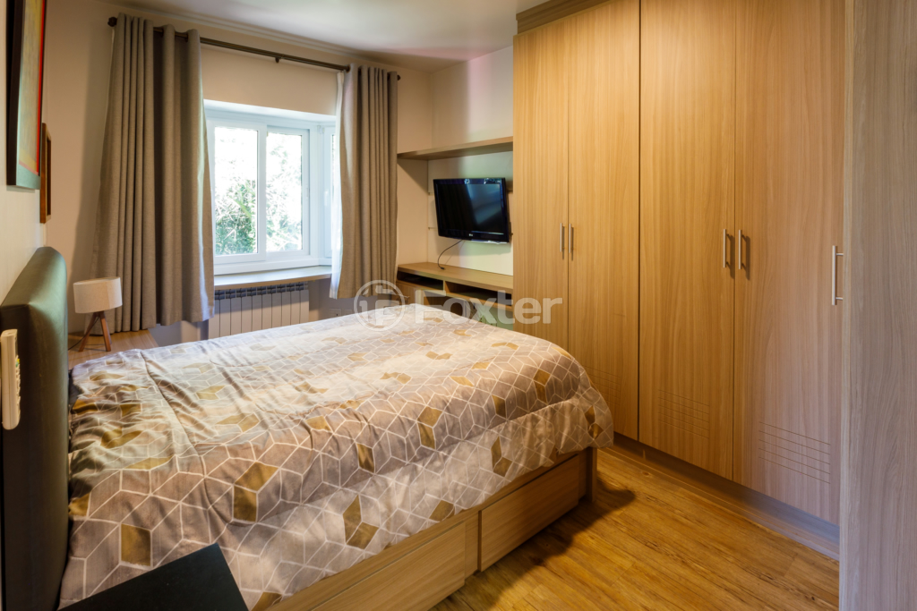 Casa de Condomínio à venda com 4 quartos, 166m² - Foto 18