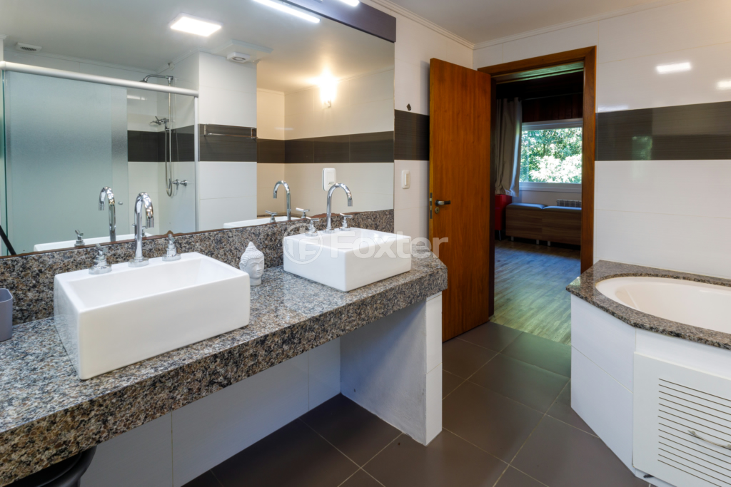 Casa de Condomínio à venda com 4 quartos, 166m² - Foto 19