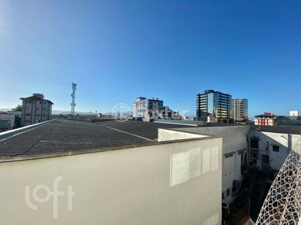 Apartamento à venda com 2 quartos, 67m² - Foto 28