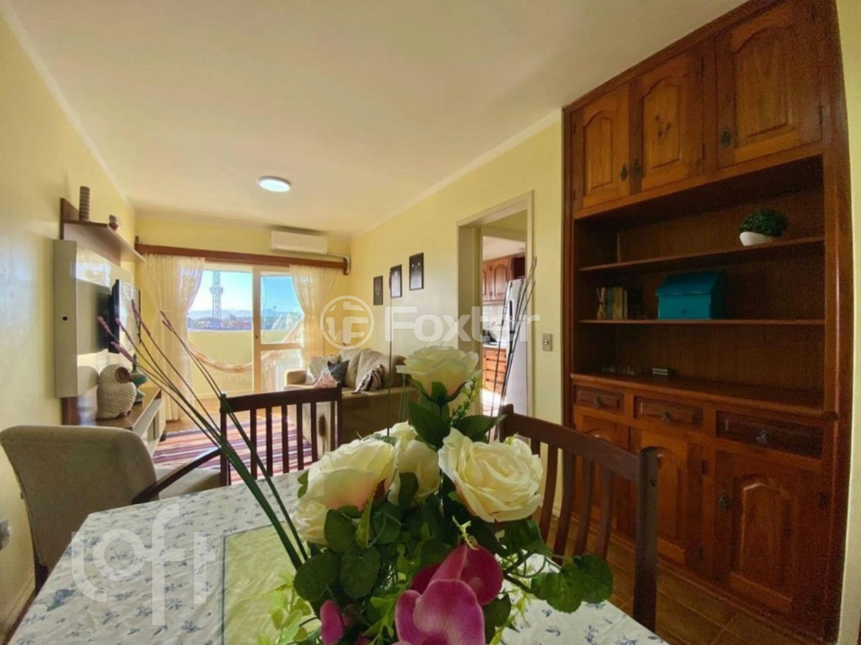 Apartamento à venda com 2 quartos, 67m² - Foto 8
