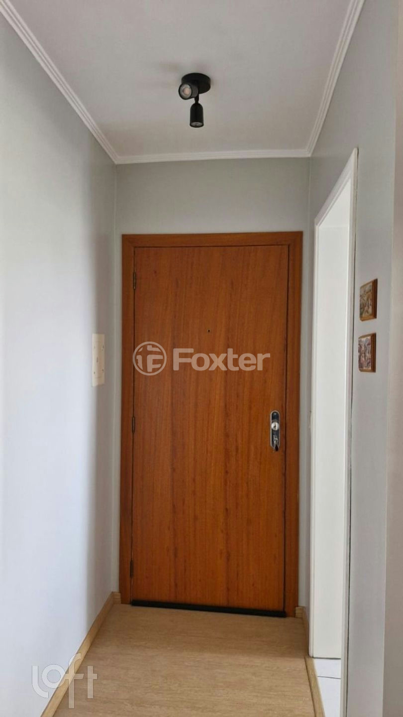Apartamento à venda com 2 quartos, 63m² - Foto 2