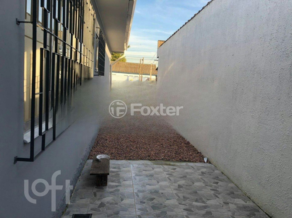 Casa à venda com 4 quartos, 140m² - Foto 10