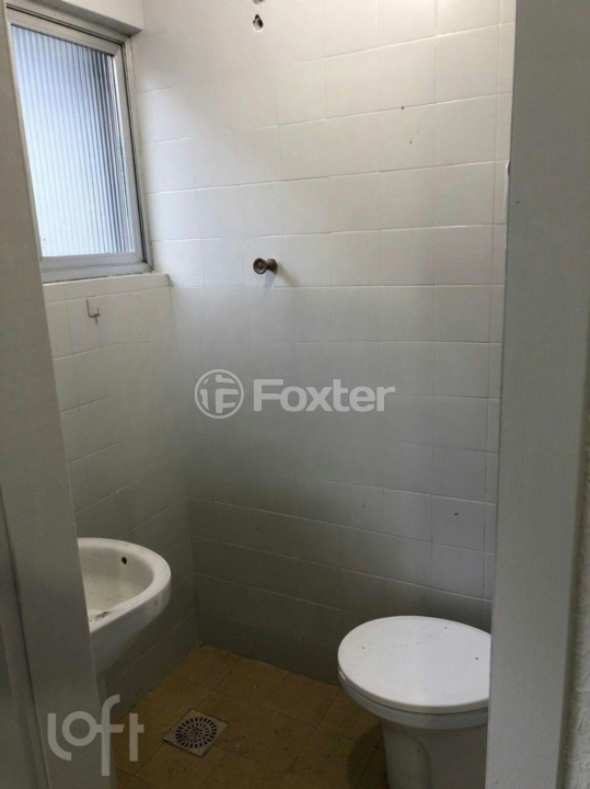 Casa à venda com 4 quartos, 140m² - Foto 17